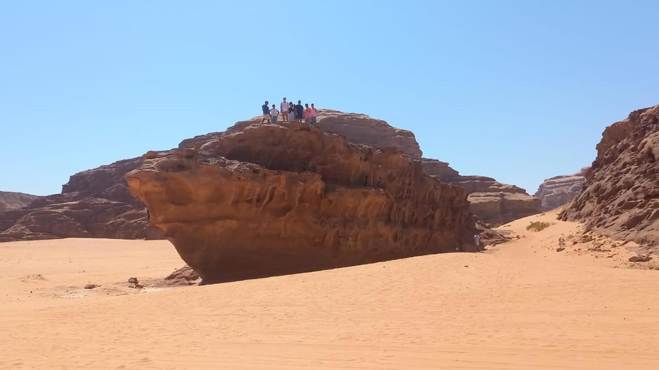 Hotel Al Raha Luxury Camp Wadi Rum Exteriér fotografie