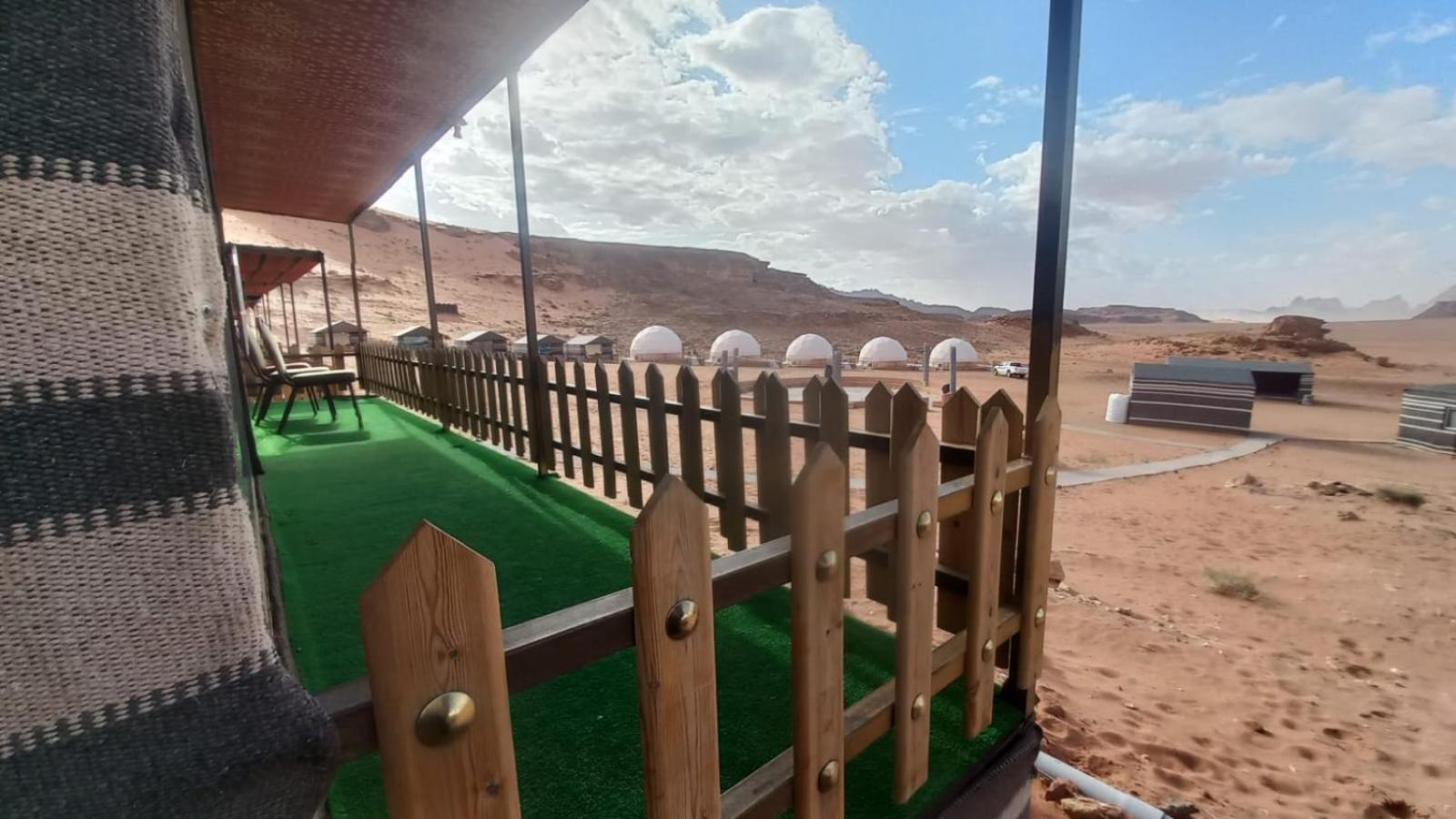 Hotel Al Raha Luxury Camp Wadi Rum Exteriér fotografie