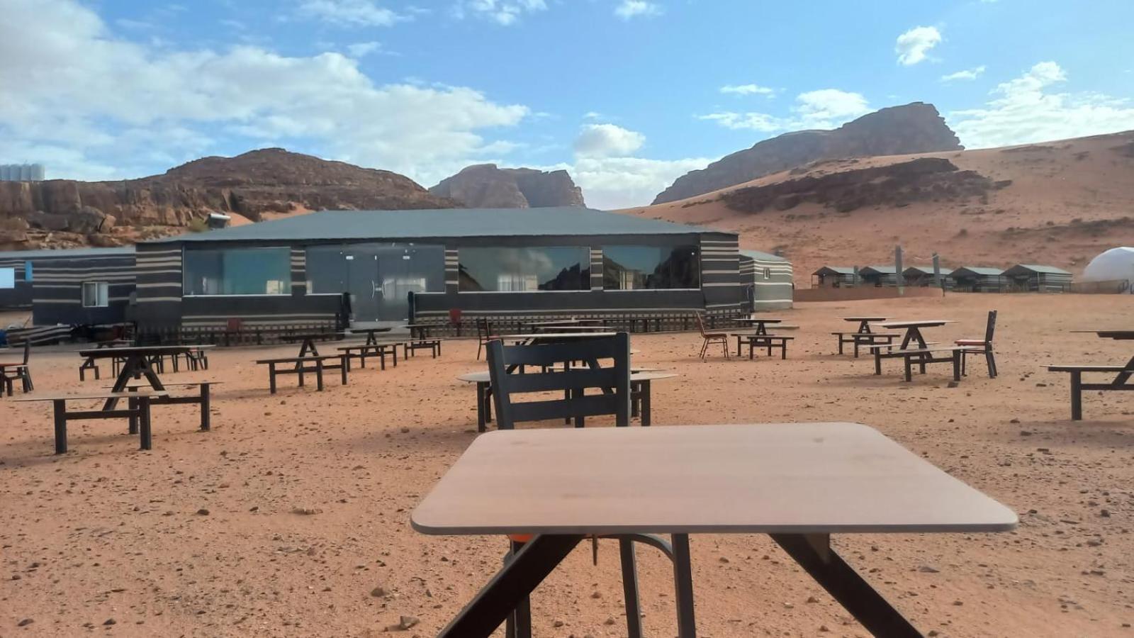 Hotel Al Raha Luxury Camp Wadi Rum Exteriér fotografie
