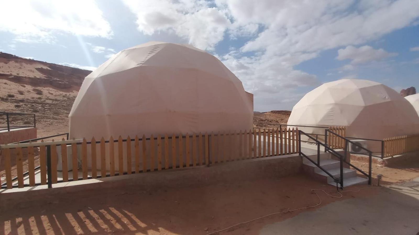 Hotel Al Raha Luxury Camp Wadi Rum Exteriér fotografie