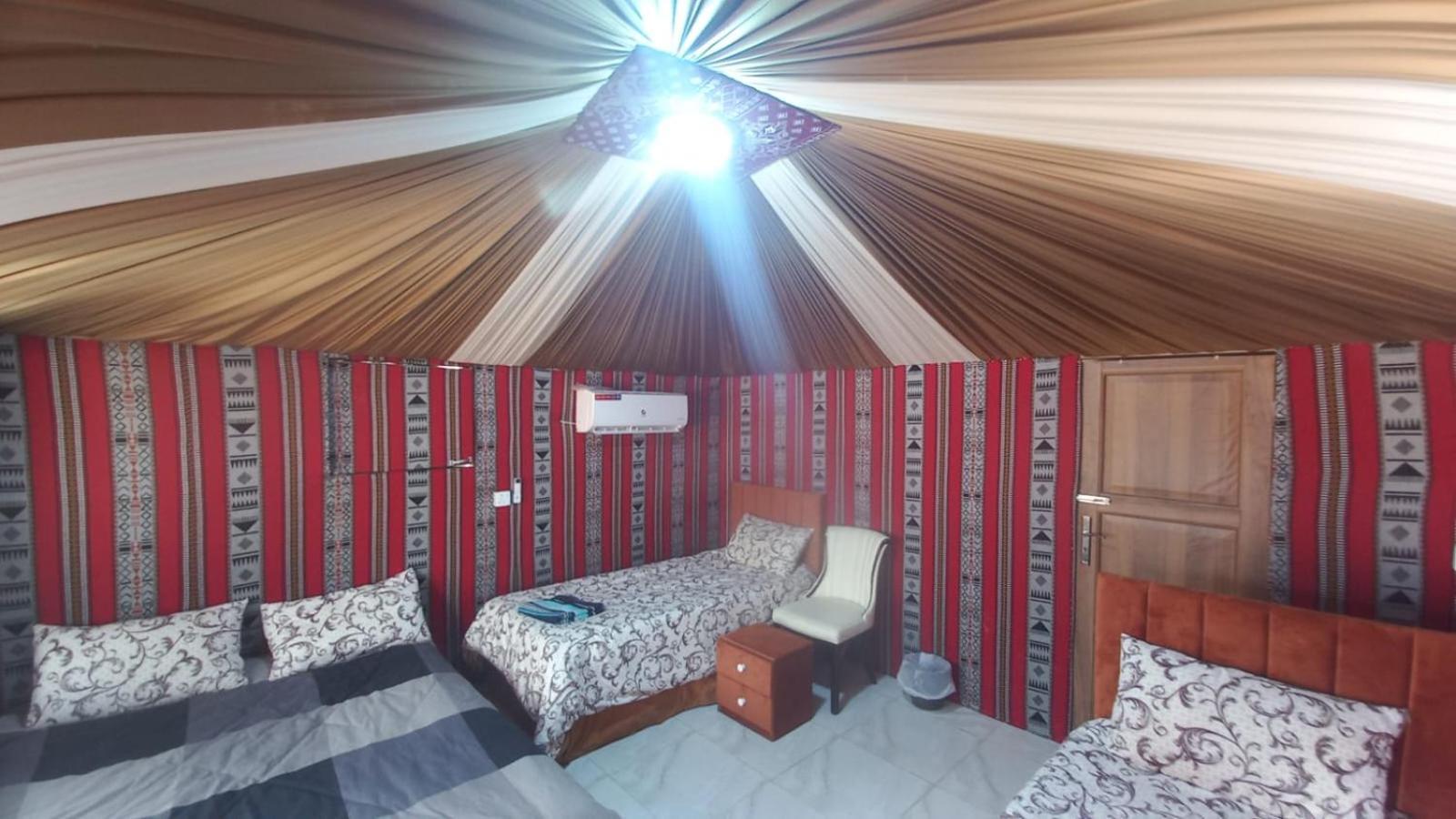 Hotel Al Raha Luxury Camp Wadi Rum Exteriér fotografie