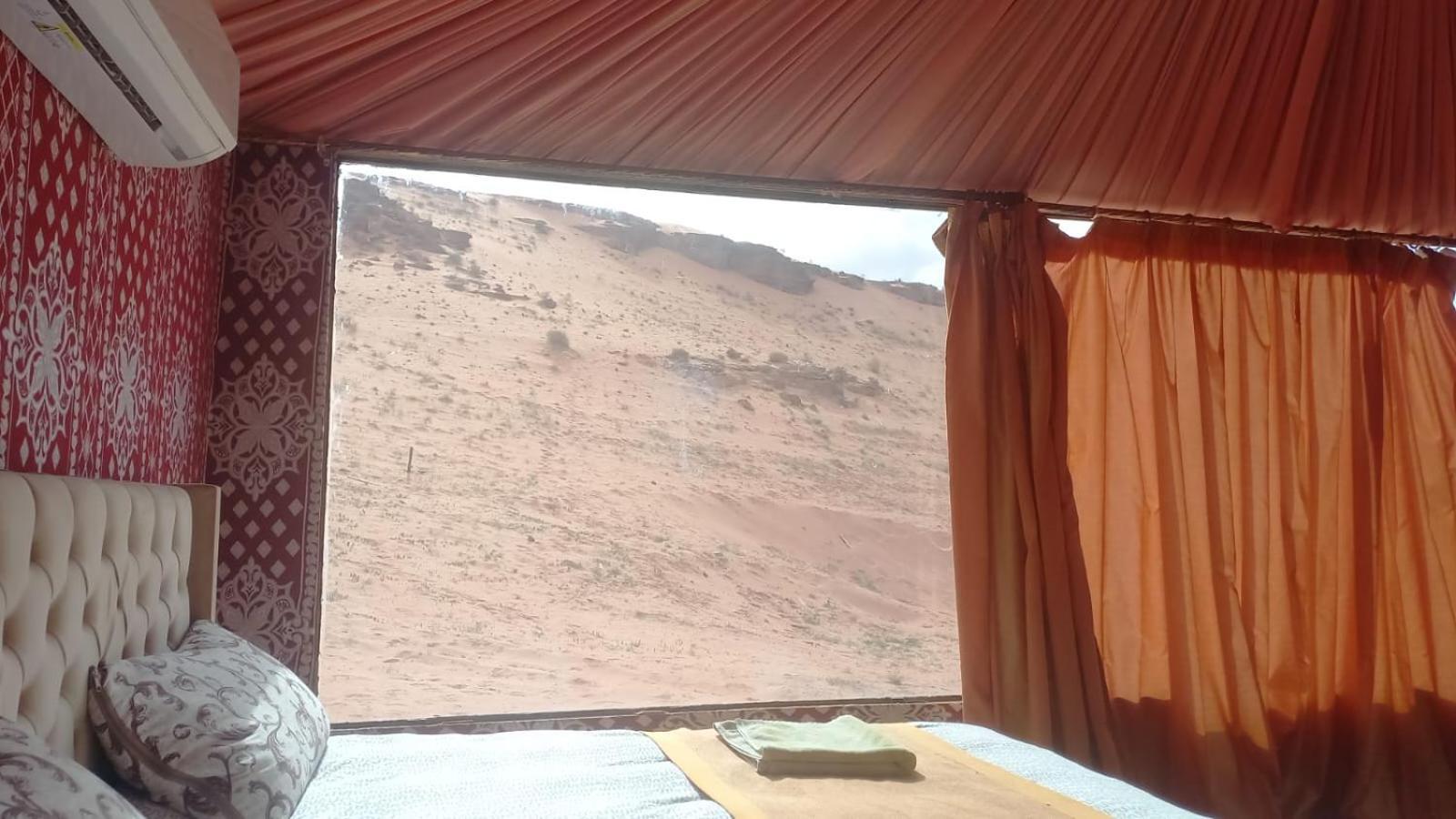 Hotel Al Raha Luxury Camp Wadi Rum Exteriér fotografie