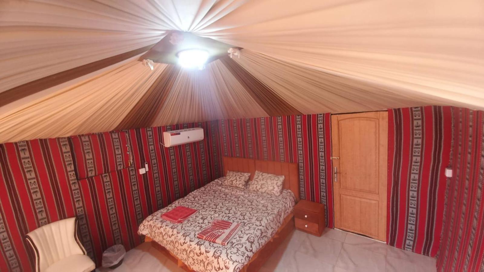 Hotel Al Raha Luxury Camp Wadi Rum Exteriér fotografie