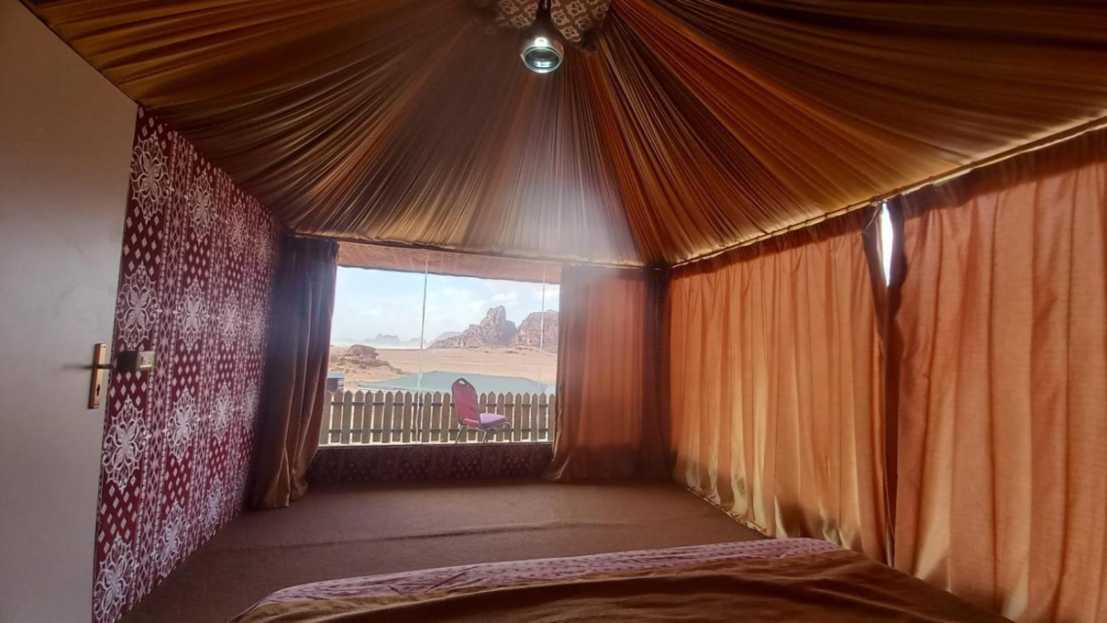Hotel Al Raha Luxury Camp Wadi Rum Exteriér fotografie