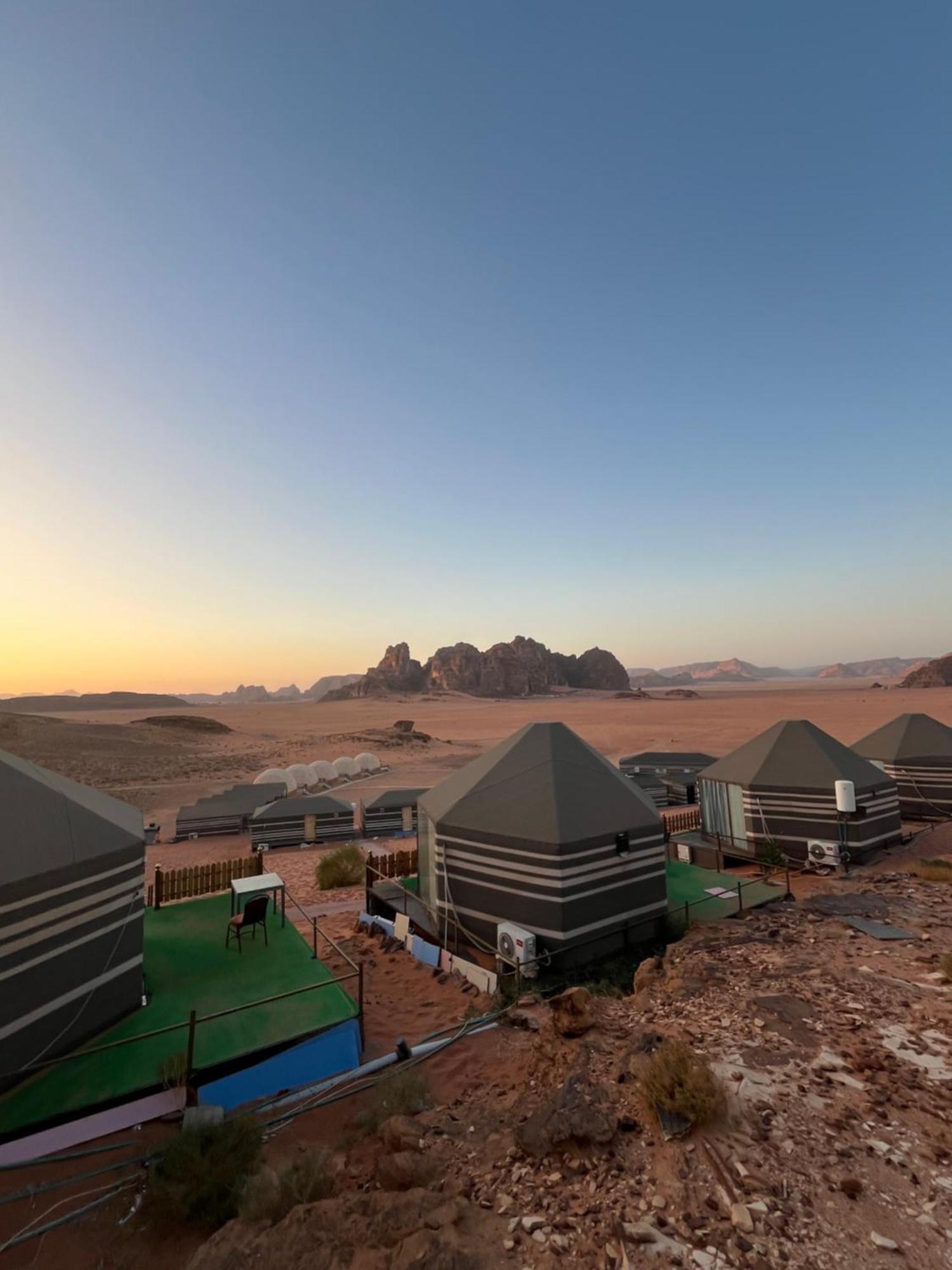 Hotel Al Raha Luxury Camp Wadi Rum Exteriér fotografie