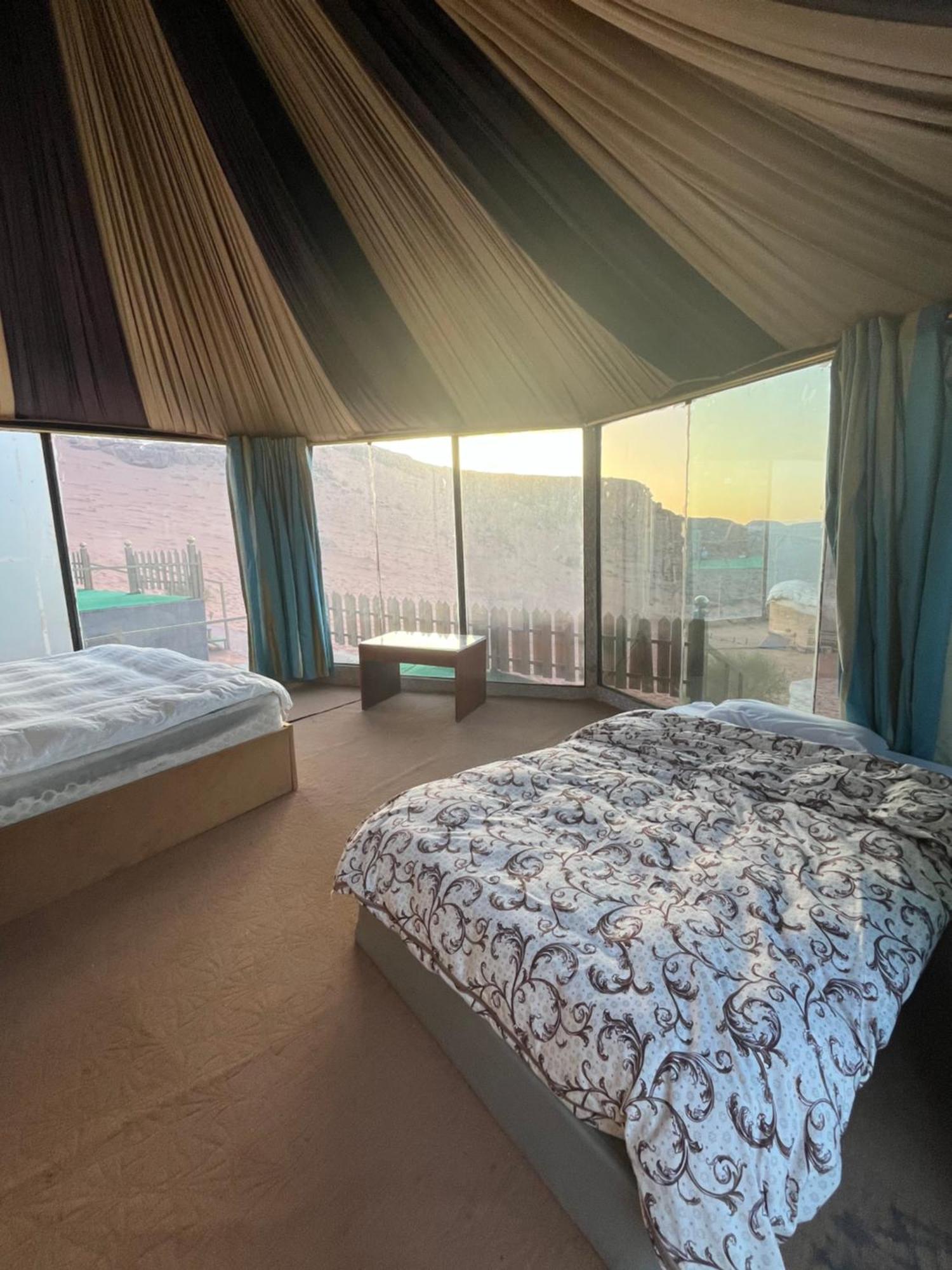 Hotel Al Raha Luxury Camp Wadi Rum Exteriér fotografie