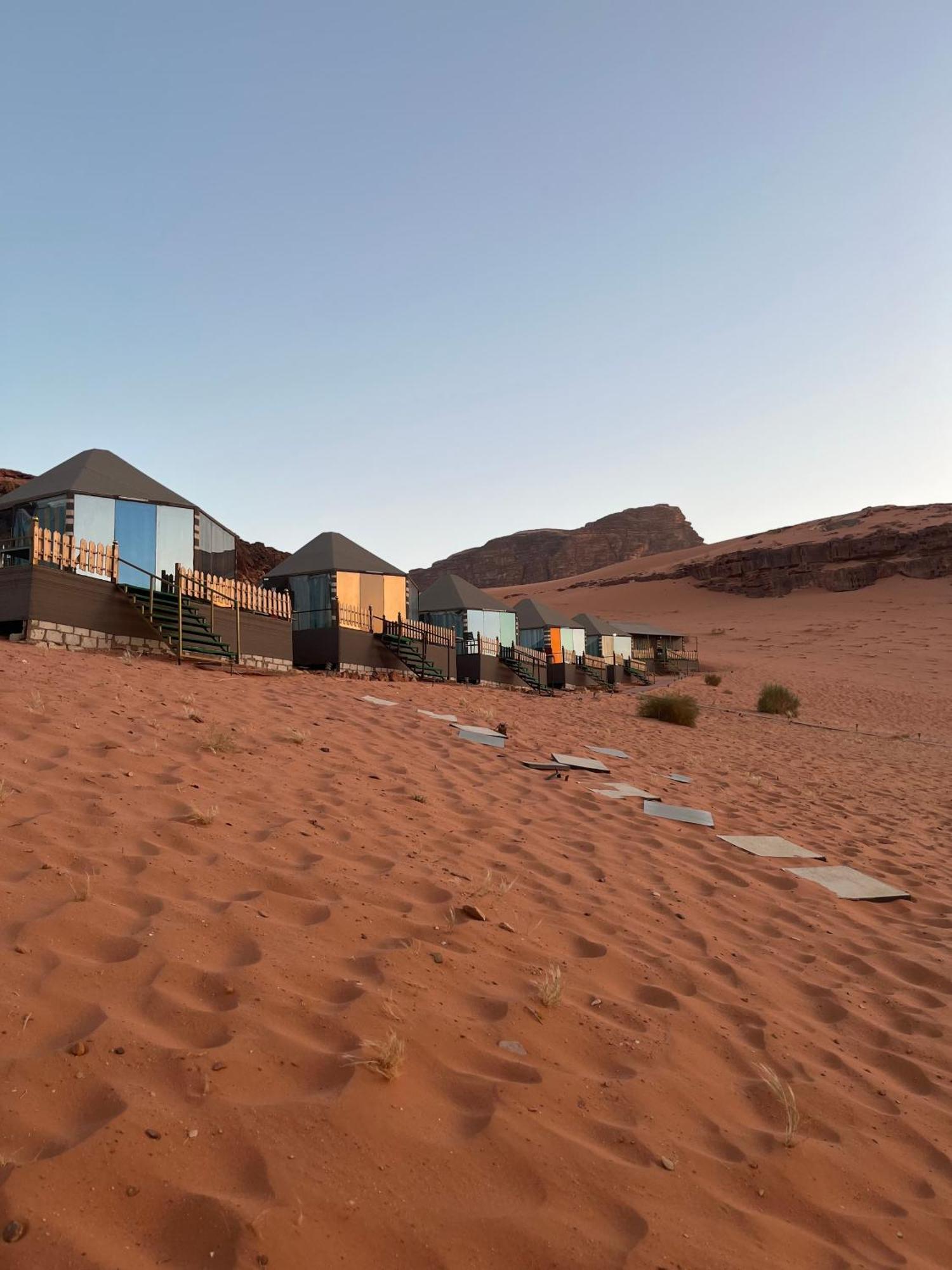 Hotel Al Raha Luxury Camp Wadi Rum Exteriér fotografie