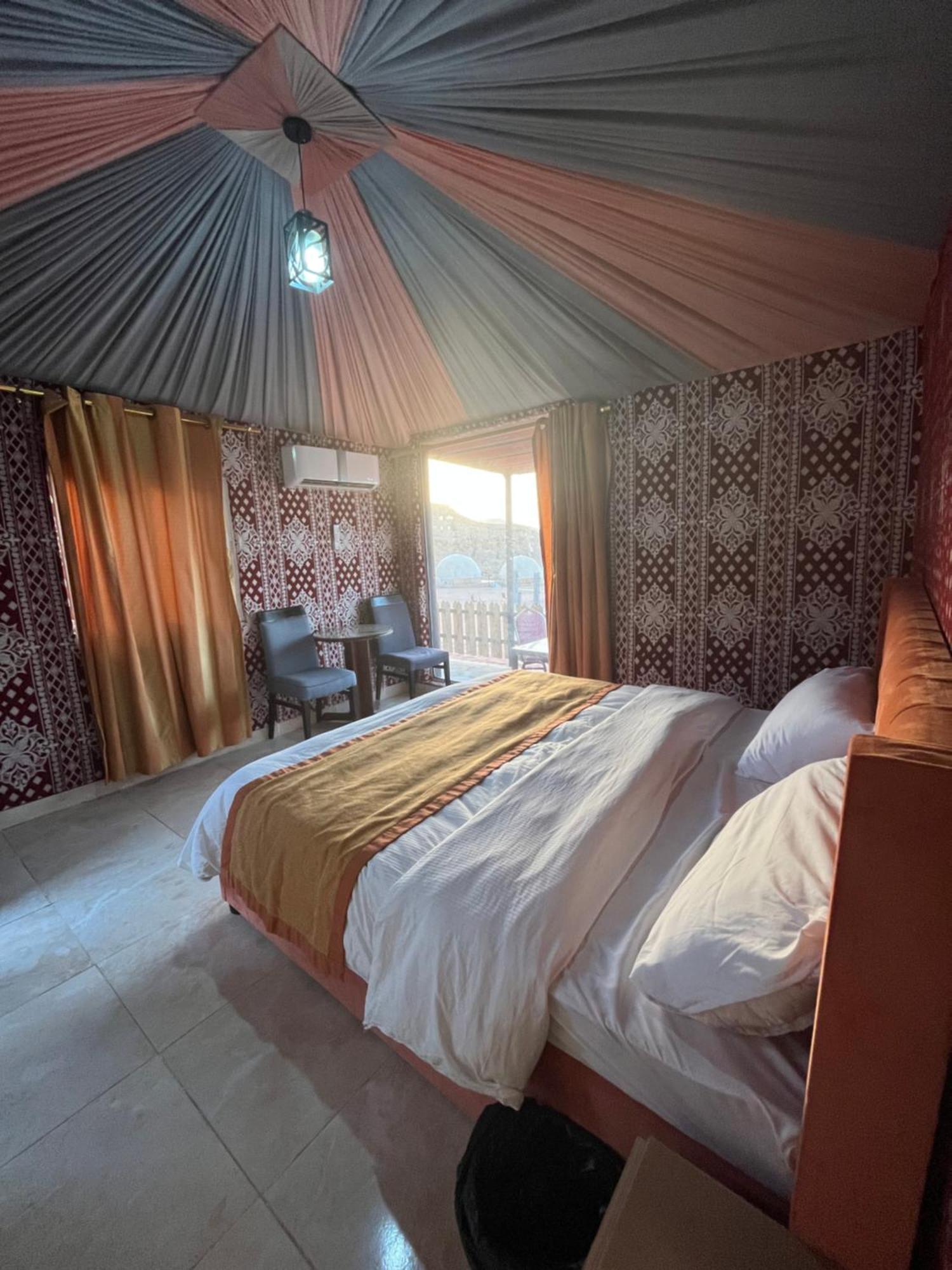 Hotel Al Raha Luxury Camp Wadi Rum Exteriér fotografie